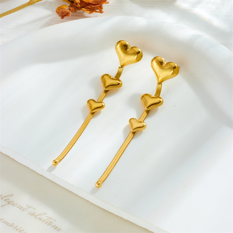 Holiday, Daily Occasion 1 Pair Elegant Heart Shape Titanium Steel Drop Earrings