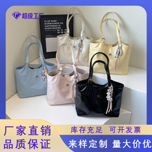 �����¿��R����ɫ�ٴ�μ�����|���s����Ů���������p�����α���