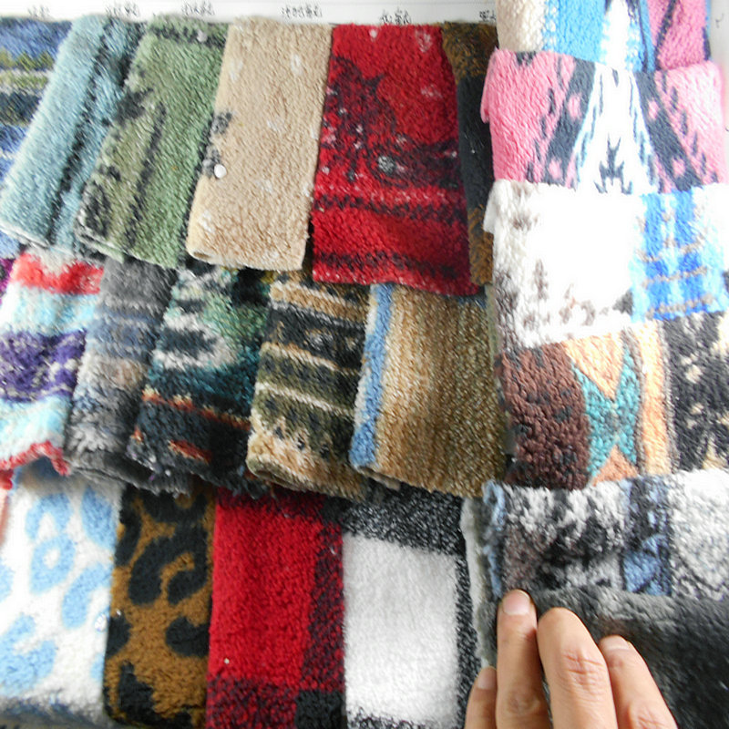 奥棉绒印花抓毛双面颗粒绒抓毛绒布动物纹民族风格子外套保暖面料