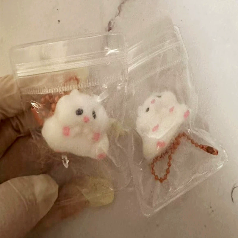 Vent Dumpling Hamster Squishy Toy, 3 cm PVC Mini Stress-Relief Keychain