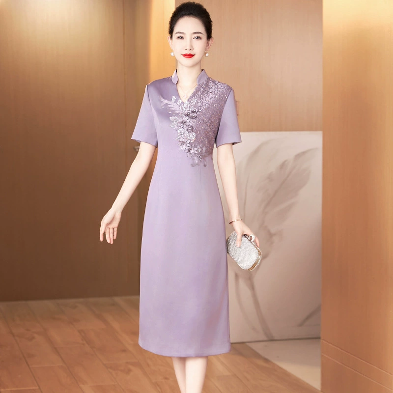 2024 новый тонкий тонкий, благородный и темпераментный ужин платье светло-фиолетовый элегантный молодой костюм свекрови