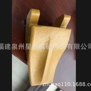 Quanzhou excavator four-wheel with support wheel bucket tooth bulldozer support wheel PC1250