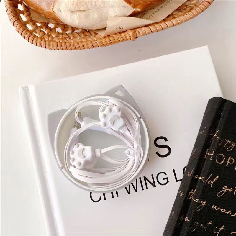 Lindo nuevo caja de gato garra auriculares de dibujos animados en el oído de control de alambre con micrófono subwoofer universal para teléfono móvil y computadora