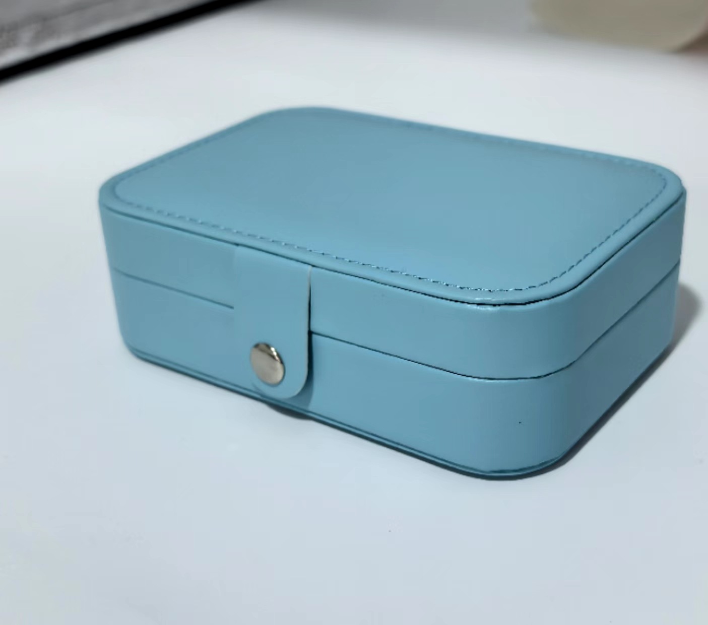 Caja de joyería de alta calidad simple, pendiente, collar, anillo, caja de almacenamiento al por mayor, caja de almacenamiento de joyería antioxidante portátil de doble capa