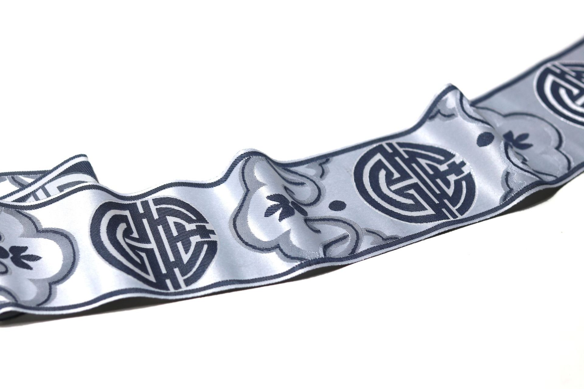 9cm de ancho de alta precisión nueva banda china ropa sofá colchón cama cortina garantía tela de mesa colchón de taza cama bandera de mesa banda