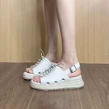 凉鞋女坡跟2025夏季新款文艺系带法式厚底增高草编百搭系带罗马鞋