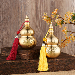 Fire-Resistant Dragon Gourd Vase for the Kitchen in the Northwest Corner, Hollow Top with Open Lid, Gourd-Shaped Ornament for Hanging, Five Emperors' Coins