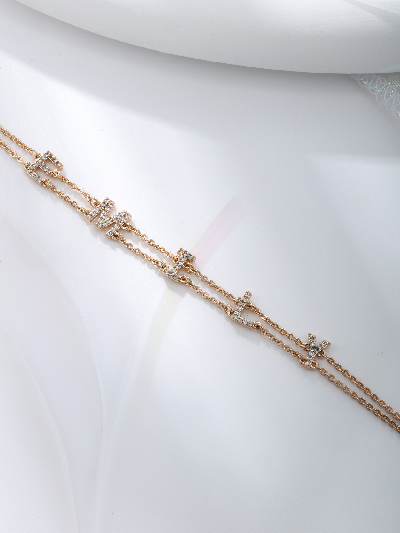 InsFeng nuevo super inmortal amor pulsera bordilla nicho femenino universal lujo ligero alta sensación joyas de aleación al por mayor