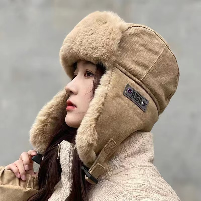 Invierno engrosado gorra de tormenta de moda para hombres y mujeres a prueba de viento cálido gorra de ciclismo de orejas esponjosa cadena gorra de vuelo de algodón