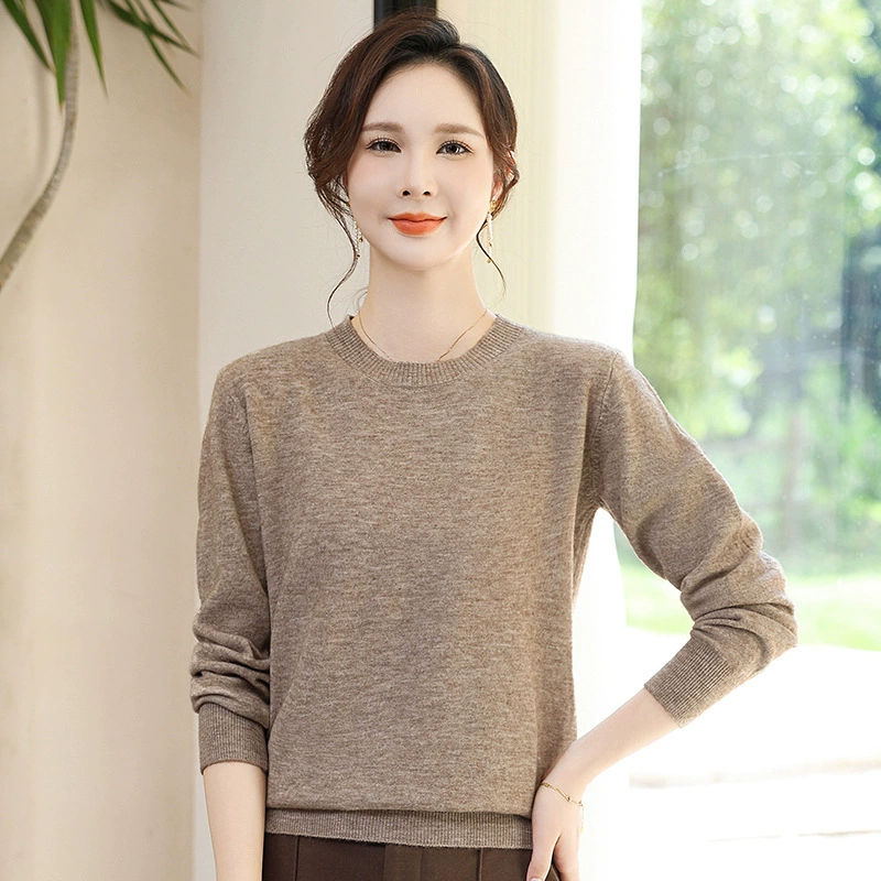 Мама среднего возраста осенняя рубашка с длинными рукавами 40 лет 50 тонкий свитер