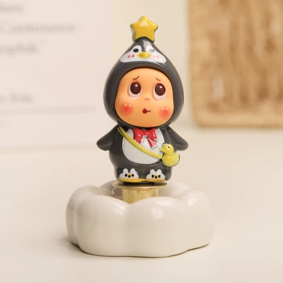Animal Star Figurines: Car ornaments - penguin-star-man-white-flower-base