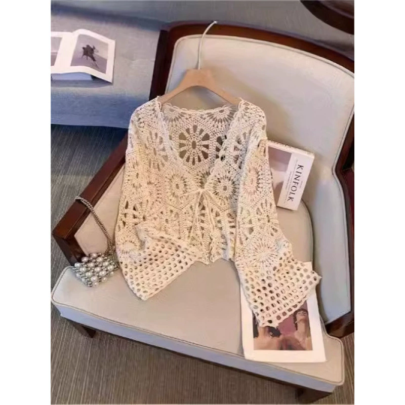 Французский вязаный свитер с вырезом из шкуры женский летний большой размер толстая юбка мм подтяжка с расклешенными рукавами топ