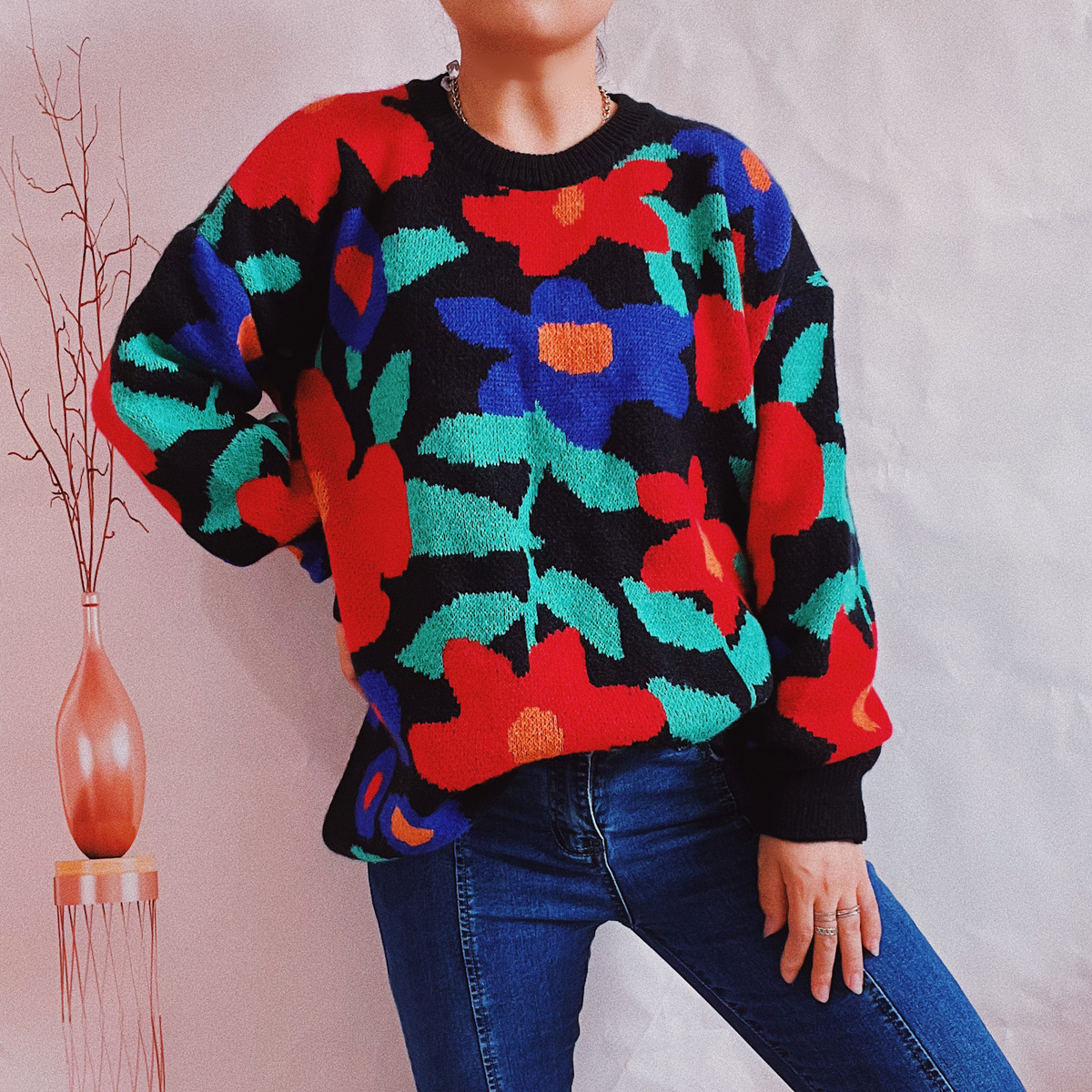 Neuer, mit großen Blumen bestickter Rundhalspullover für Damen, lockerer, langärmeliger Strickpullover für Damen_voghion.com