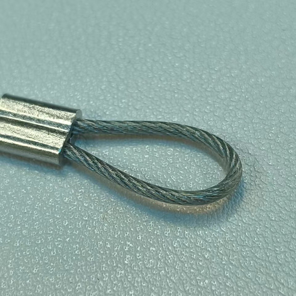 Страховочный трос Fengmin 1.5x200мм