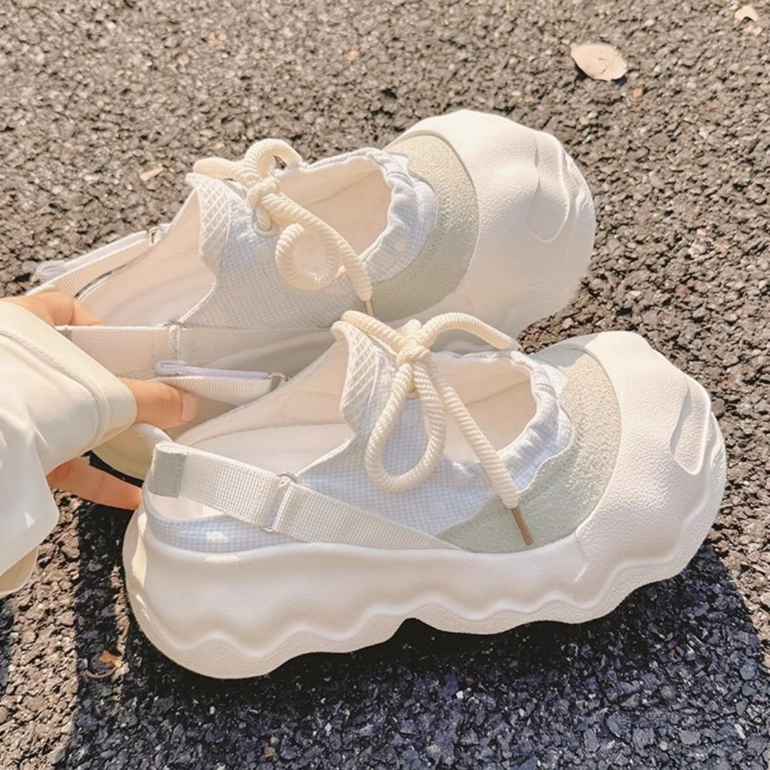 Zapatos de verano huecos y transpirables de mujer sandalias gruesas puff zapatos blancos con zapatos de falda zapatos deportivos casuales zapatos de skate