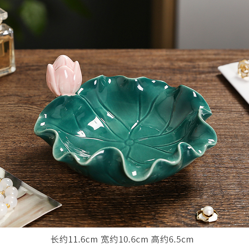 Ceramic lotus storage tray