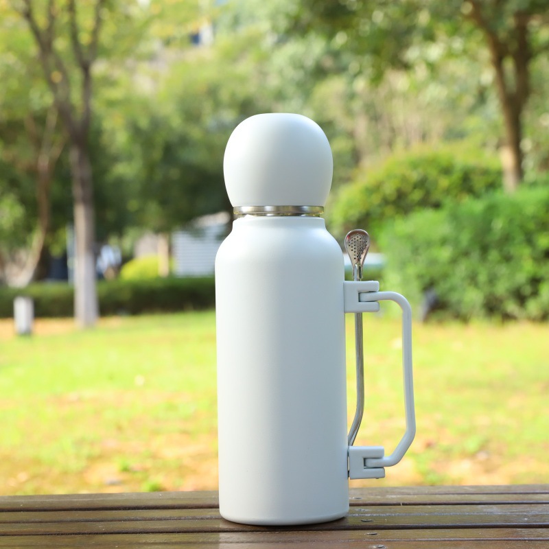Taza de fútbol de doble vacío de alta capacidad deportivo hervidor de agua 304 taza de acero inoxidable al aire libre portátil hervidor de agua