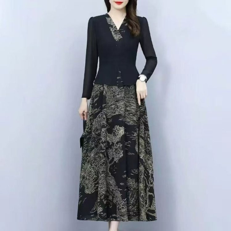 Spring Fashionable and Casual Women's Clothing for Mothers Reflects Elegance and Temperament, and Is a Daily Commuting Style for Women