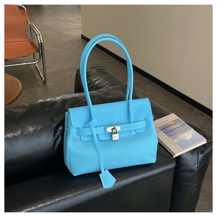 Bolsa de gelatina de gran capacidad para mujeres verano de 2026 nueva moda de dopamina Kelly bolso de moda coreano bolso de tote