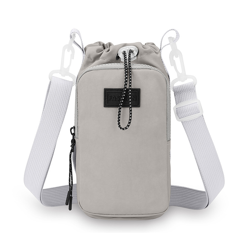 물병 가방 회색