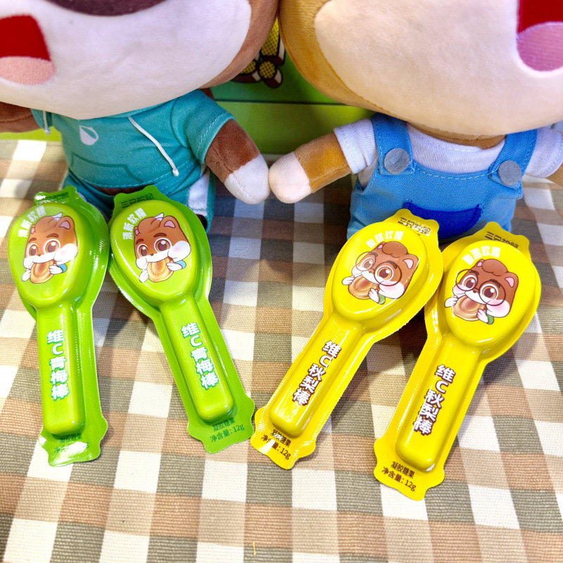 Three Squirrels Vitamin C Fruit Bars, Autumn Pear Flavor and Green Plum Flavor, 12g*8 Pieces, Suitable for Kindergarten Snacks, Delicious and Fun