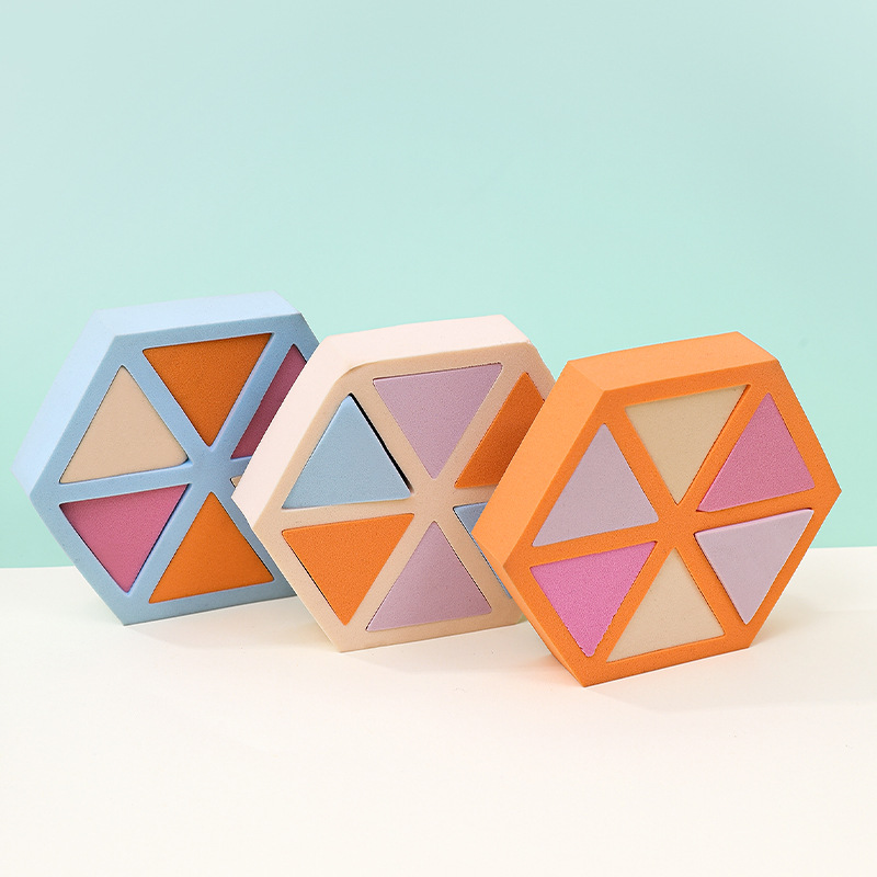 Puff plano personalizado de fábrica, triángulo, seis pétalos redondos, ocho, esponja cosmética sin látex, grande en el agua, transfronterizo