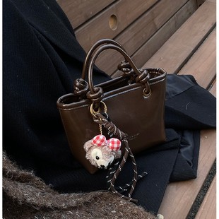 �μ���߼��Џ͹�Ҹ�°���Ů�¿�羳�ٴ�б�����������ˮͰ��