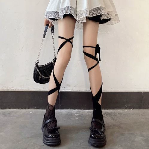 Divide toe tie network black