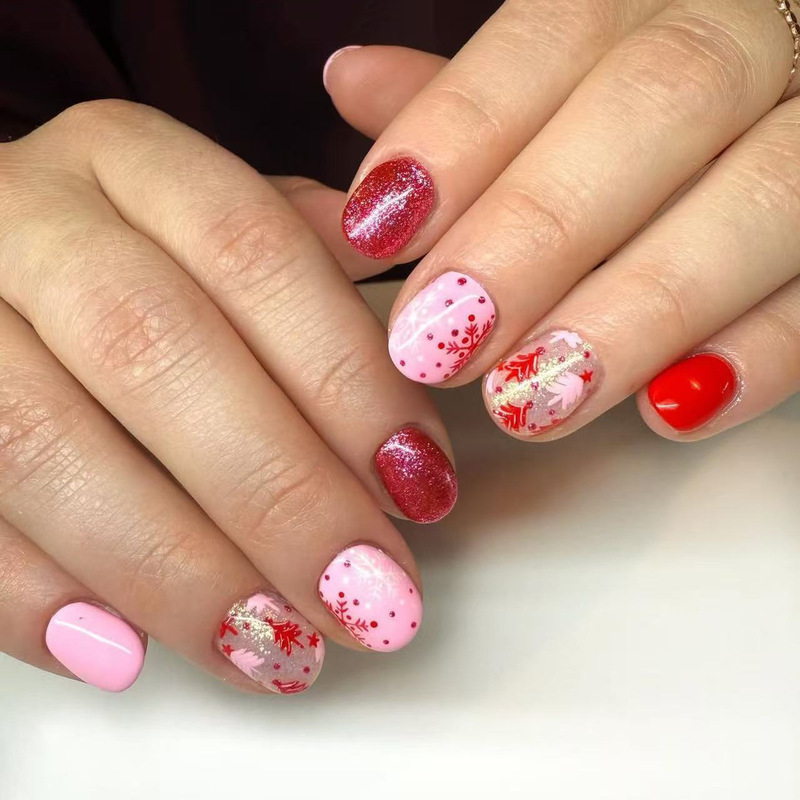 European and American Wearable Nails Christmas Series Christmas Snowflake Nail Patch Cute Cartoon Colorful Striped Fake Nail Patch