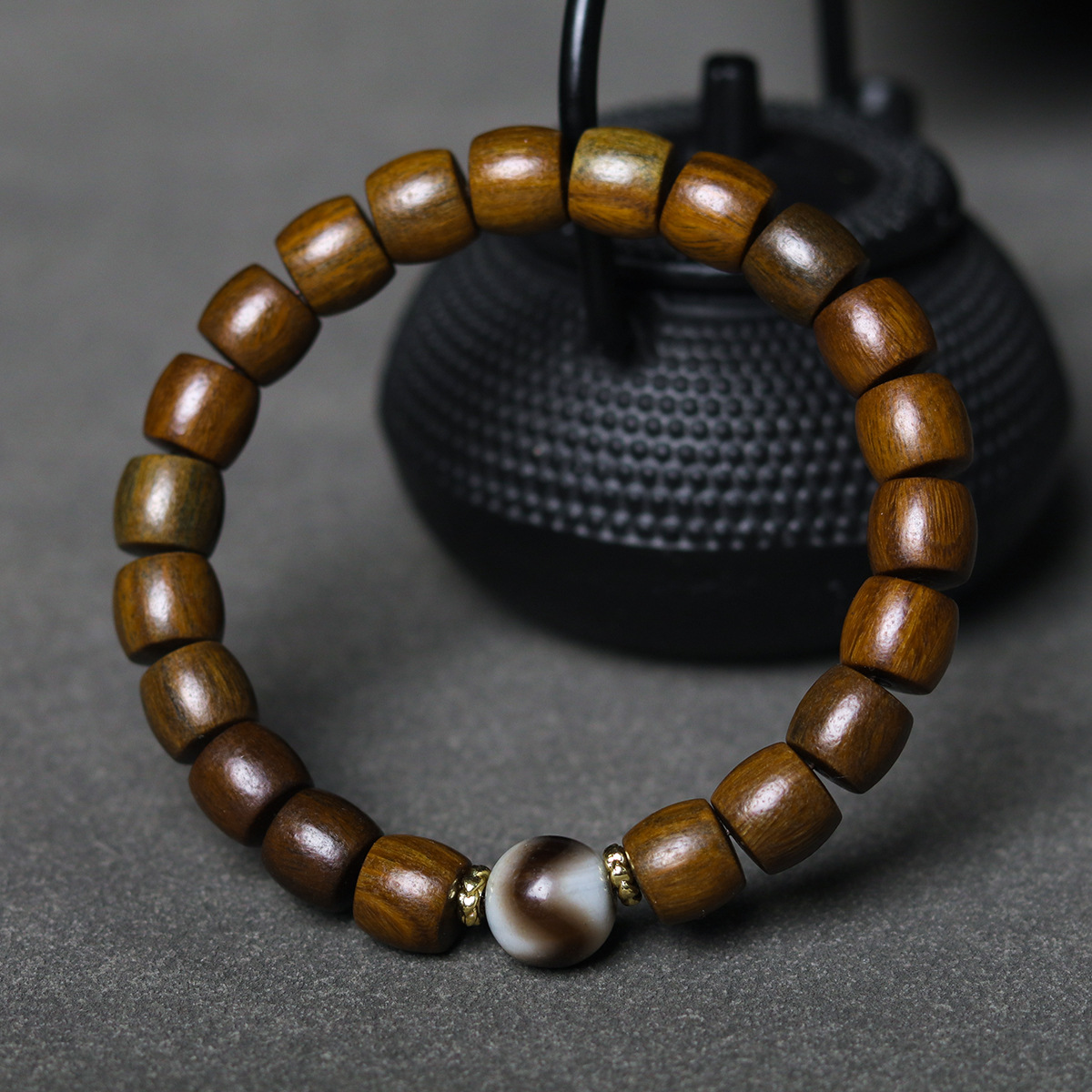 Wooden wenhua string huanghuali old sandalwood huangqinan agarwood bracelet green sandalwood beads rosary wholesale women