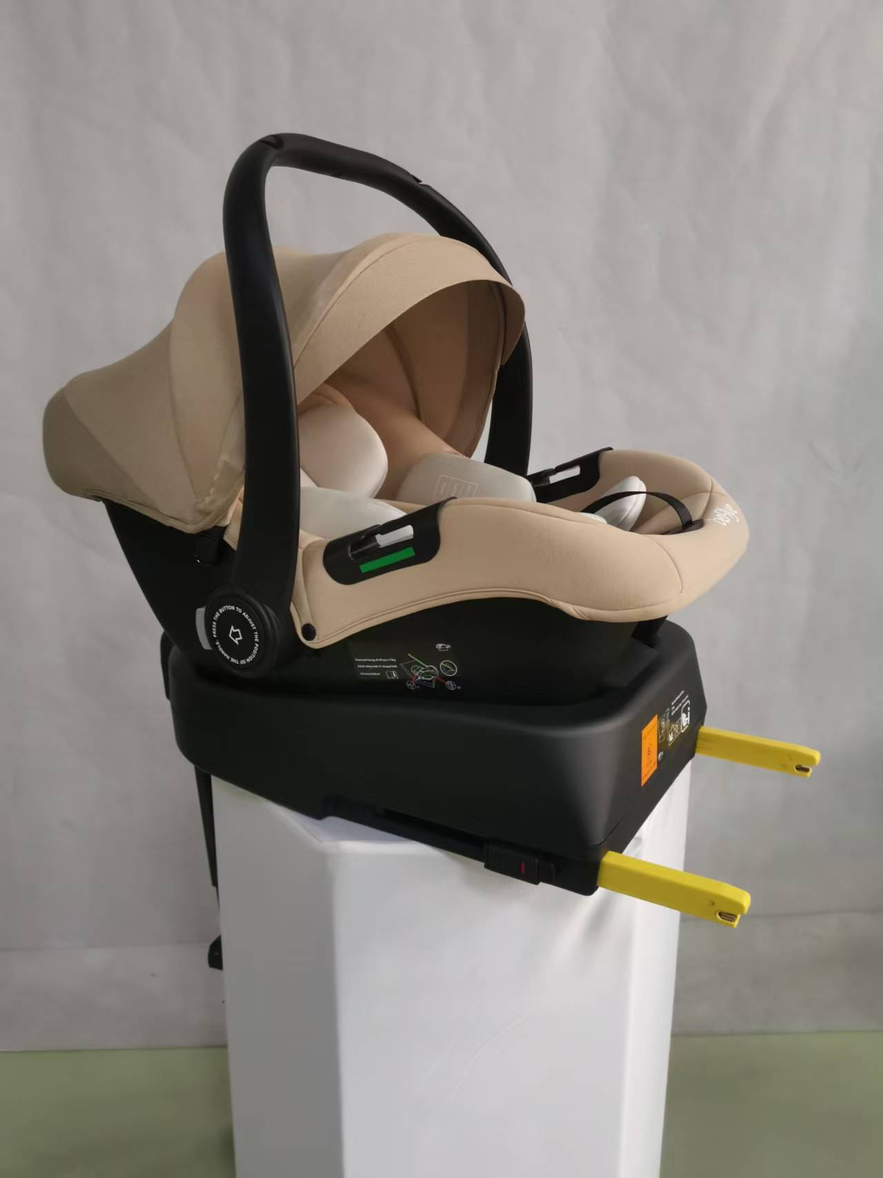 Car child safety seat