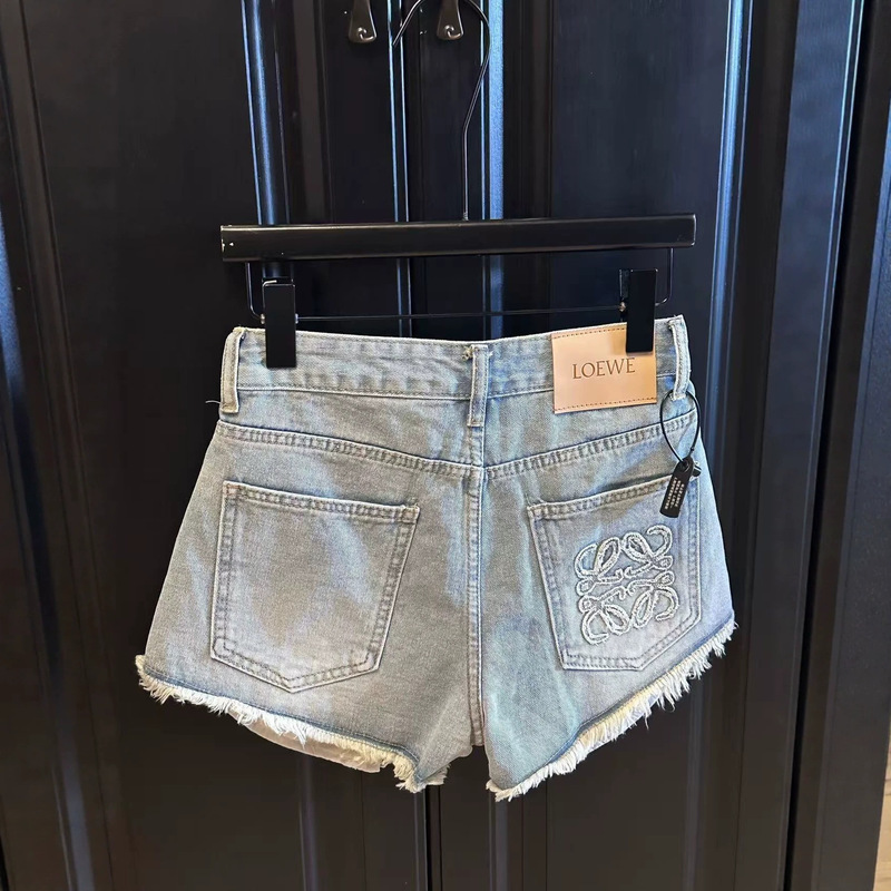 Correct Version~Loe2026 Summer New Style Embroidered Denim Shorts for Women High Waist Slimming Frayed Hot Pants Correct Version~Loe2026 Summer New Style Embroidered Denim Shorts for Women High Waist Slimming Frayed Hot Pants