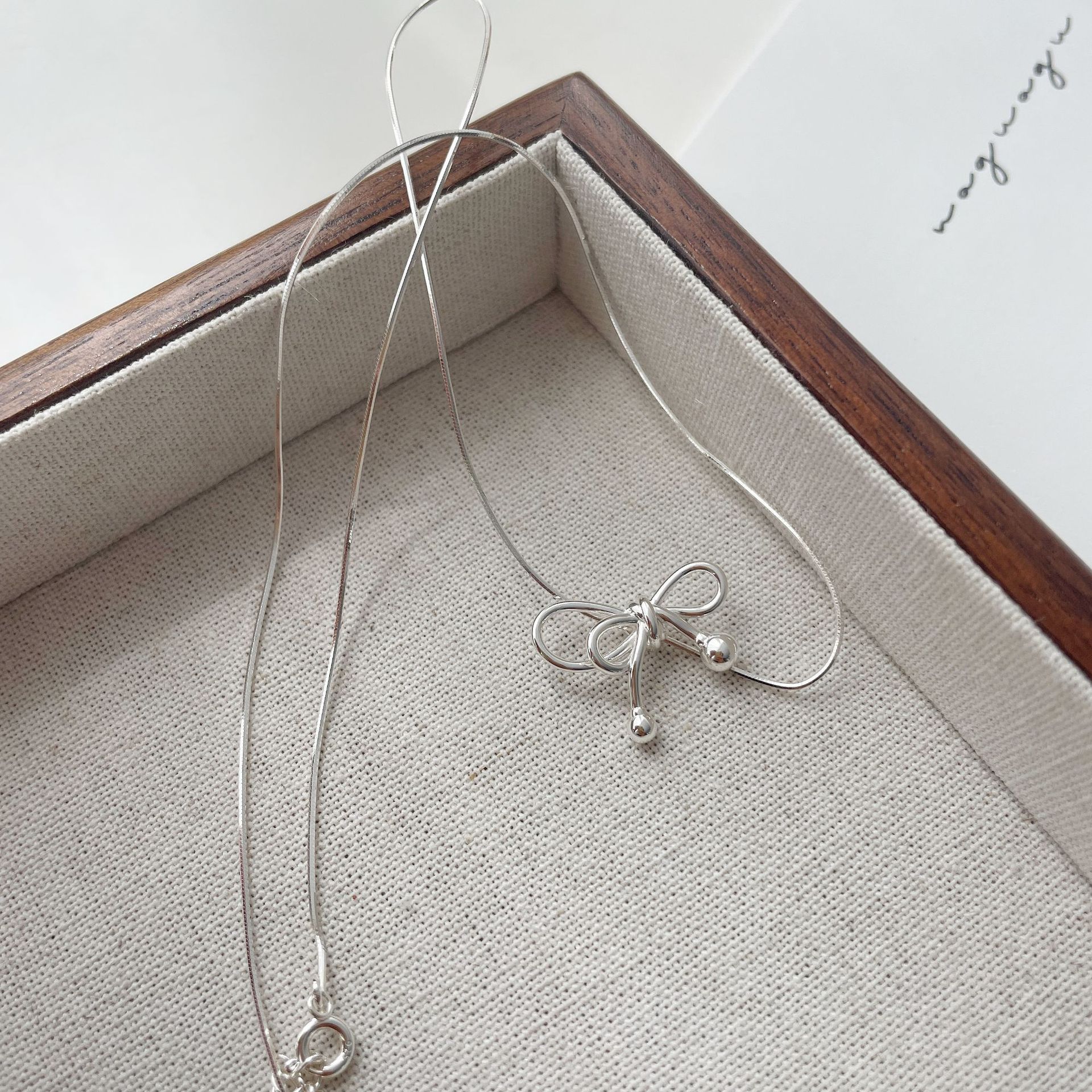 Sterling Silber Einfacher Stil Klassischer Stil Bogenknoten Überzug Halskette Mit Anhänger display picture 6