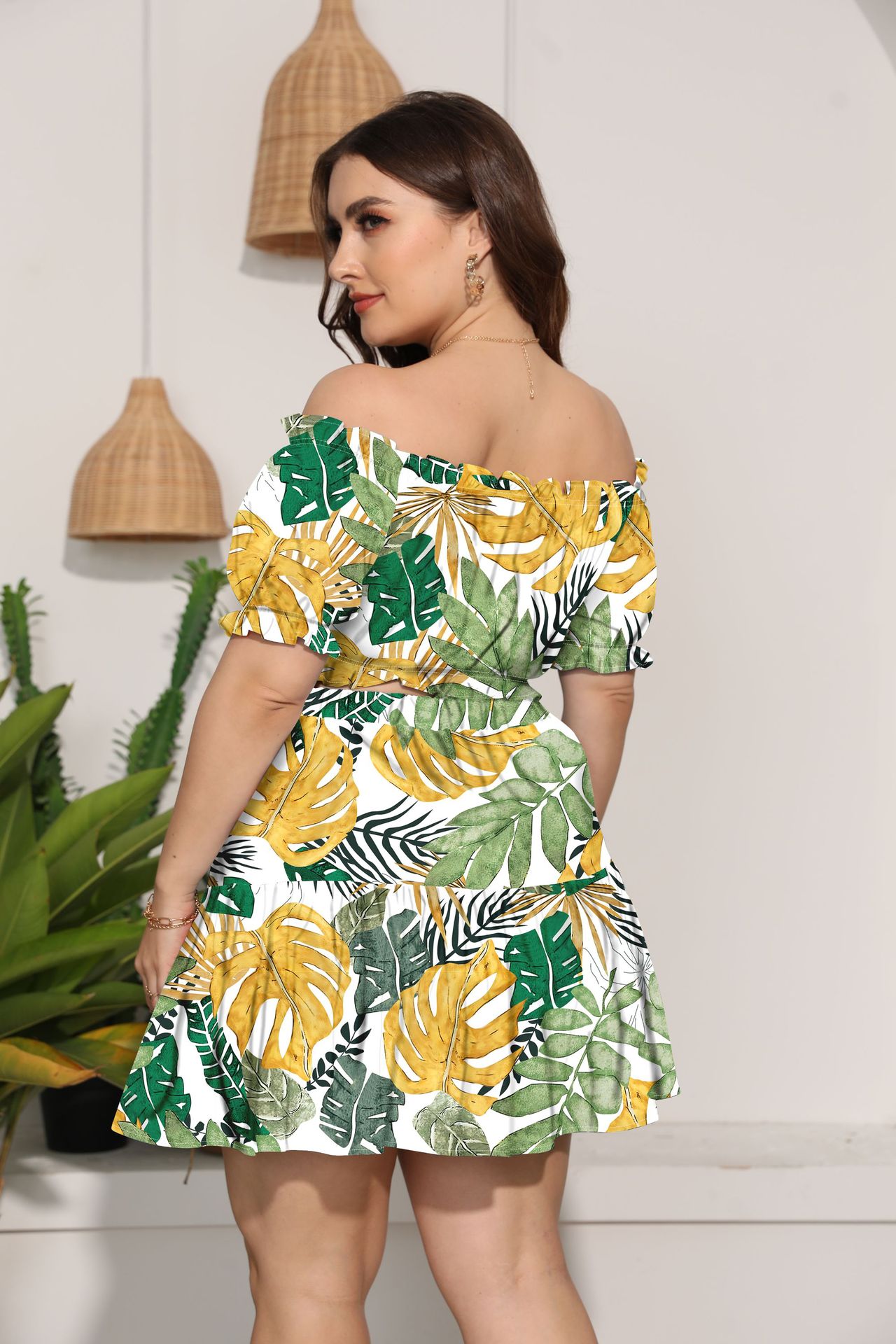 plus size printed/floral one-word shoulder short sleeve high waist top and skirt suit NSFH130019