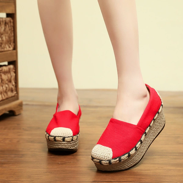 Red 27