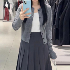 2025秋冬新款纯色百搭低圆领针织开衫女装4FA135901