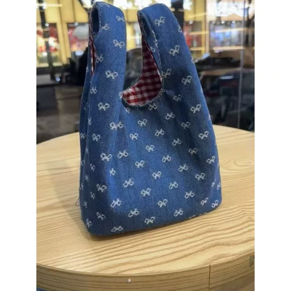 Cute New Denim Kitty Commuter Embroidered Tote Bag, Portable Storage for Outings, Color-Blocking Handbag