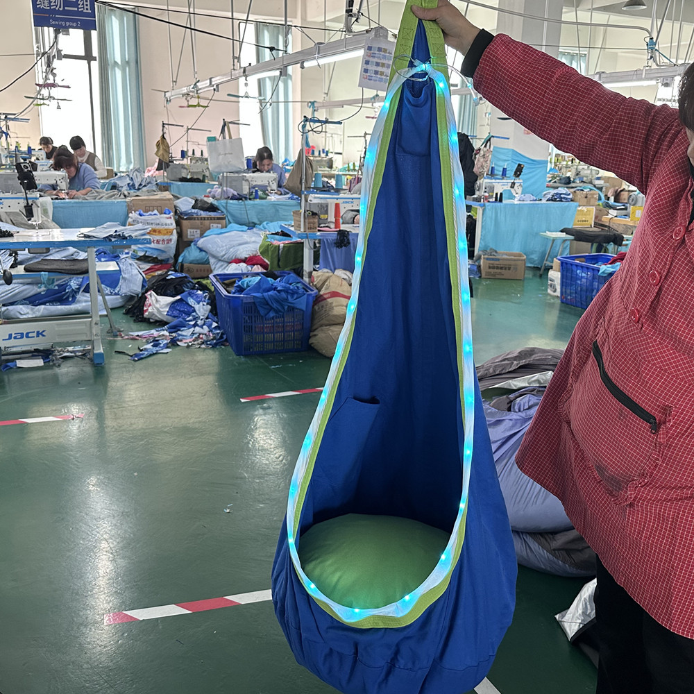 Nuevo bolso de tela para niños columpio silla colgante lona de algodón interior con cojín inflable con luz LED columpio silla colgante hamaca