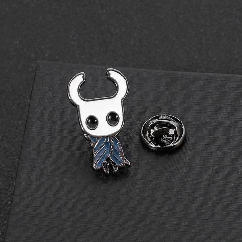 Game Merchandise Creative Hollow Knight Empty Knight Brooch Main Character Shirt Bag Brooch