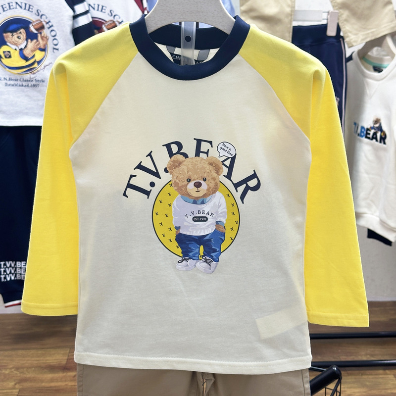 新しい男の子の長袖のtシャツの春秋の金の熊のプリントの中で大きい子供の百合の底のシャツの韓国版の子供服|undefined