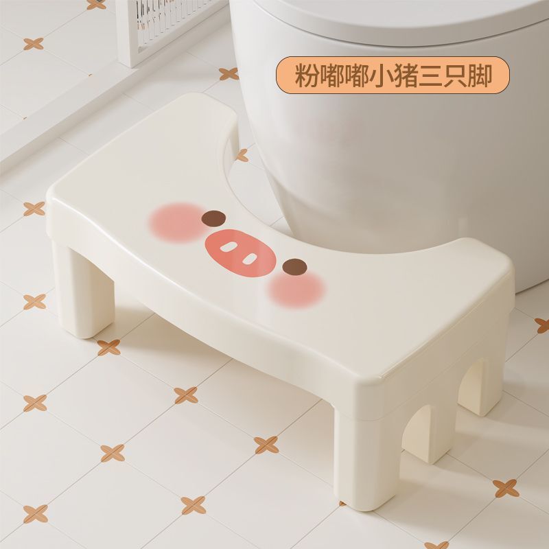 家庭用便器の腰掛けは足を踏みます。腰掛けはしゃがみます。|undefined