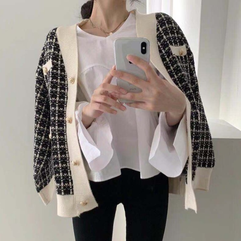 Knitted Jacket Style