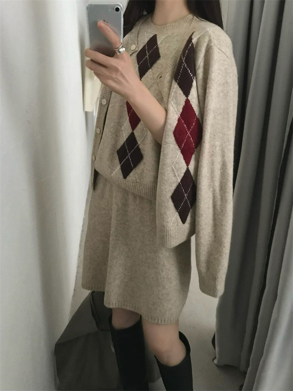 韩版菱格针织开衫半身裙三件套套装女秋冬宽松毛衣外套整套穿搭潮|undefined