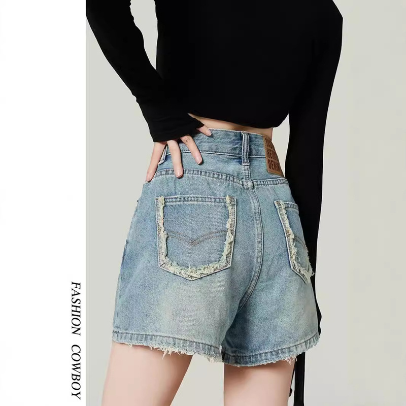 High-Waisted Denim Shorts for Women, 2026 Summer Hot Style, Niche Design, Loose Fit, Versatile, Slimming A-Line Wide-Leg Hot Pants