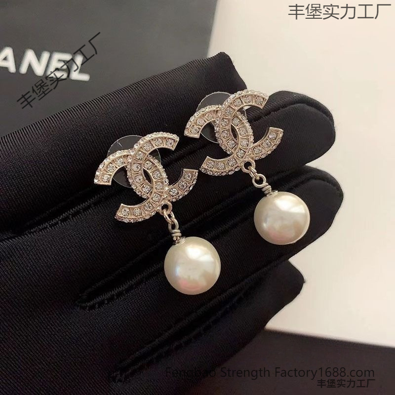 新款中古耳环山茶花珍珠爱心耳钉银时尚耳饰耳夹星星