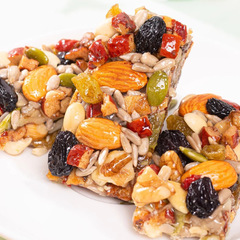 思華夢-新疆八寶切糕堅果零食八珍糕營養果乾蜜餞 108克/袋