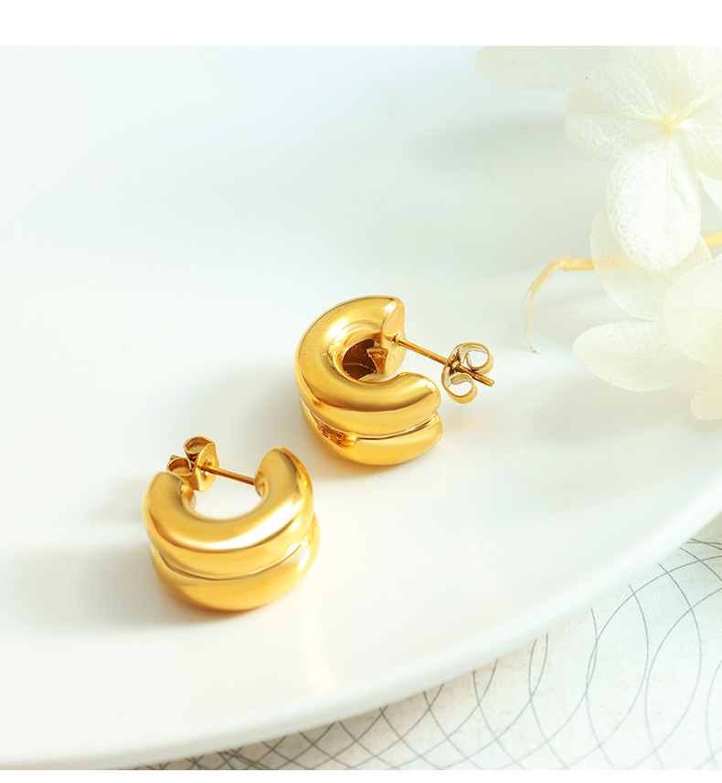 1 Pair Simple Style C Shape Plating Titanium Steel 18k Gold Plated Ear Studs display picture 3