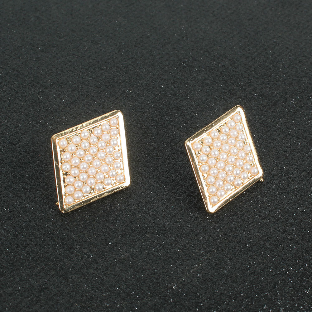 Fashion Retro Style Alloy Inlaid Pearl Geometric Diamond Earrings display picture 2