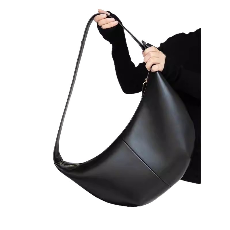 ニッチデザインクロワッサン女性用 2025 新しいハイエンドの質感ライト高級餃子シングルショルダークロスボディバッグレイジーバッグ