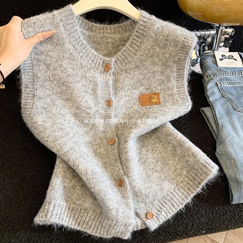 Sweet-style knitted cardigan vest for women, new autumn collection, round-neck sweater, high-end aesthetic, Melard French style